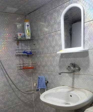 sanqacalda satılan evlər: Bakı, Günəşli, 2 otaqlı, Köhnə tikili, m. Xalqlar Dostluğu, 38 kv. m — 14