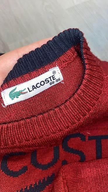 köynəylər: Lacoste firmasına məxsusdur.baha alınıb.2-3 dəfə geynilib — 2