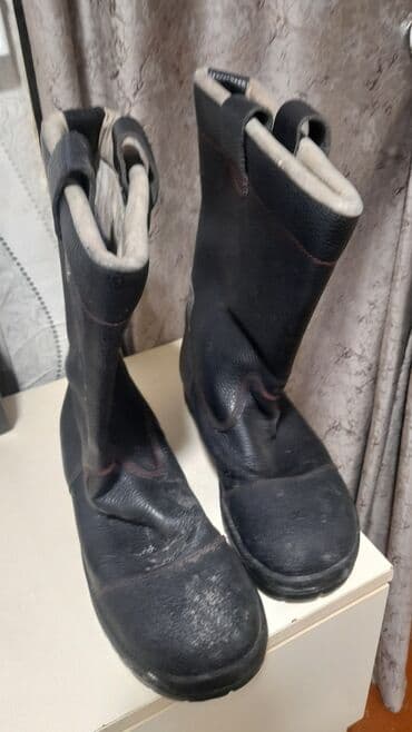 Kişi ayaqqabıları: İşçi çəkmələri - Model: yüksək boğazlı, rezin altlı - Material: qalın — 1