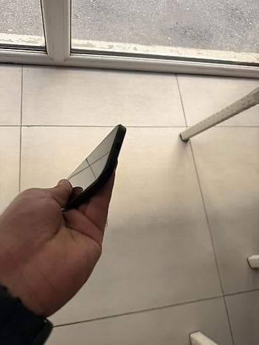 iphone 6s plus plata: IPhone 16, 128 GB, Qara — 5