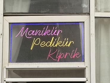 Moyka avadanlığı: Neon LED reklam lövhəsi – “Manikür • Pedikür • Kiprik” — 3