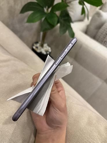 telefon alfon: IPhone 11, 128 GB, Simsiz şarj, Face ID — 8