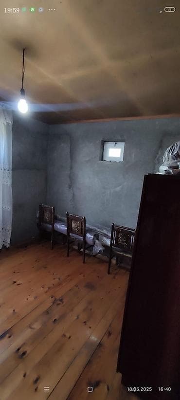 ev ve bag: Ağdaş şeheri qolqeti kendi şekili kent yolu üstü 1ci ev 40sotda 137 kv — 10
