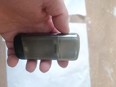 8600: Nokia rəng - Qara, Düyməli — 2