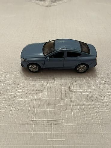 siniy traktor oyuncaq: Metall mini avtomobil modeli – mavi sedan/kupé üslubunda - Korpus — 6