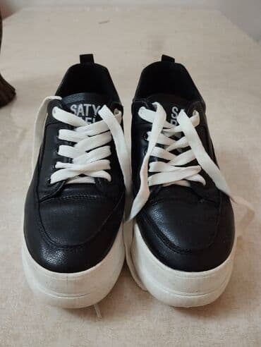 qaçış üçün qadın krosovkaları: Ölçü: 36, rəng - Qara, Yeni — 3