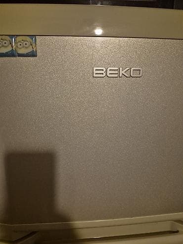 2 qapılı Beko Soyuducu Satılır, rəng - Gümüşü