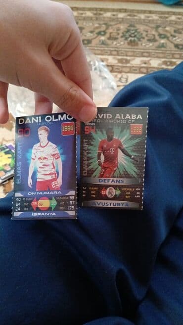 imzalı futbol topu: Emre Mor futbol kartları kolleksiyası. Bu kartlar müxtəlif klublarda — 18