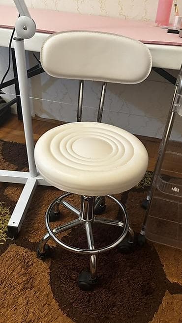 Kosmetika: Kirpiklərlə işləmək üçün tam profesional set Paketə daxildir: -Kuşetka — 4