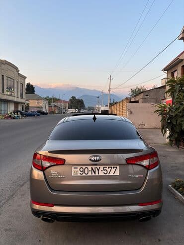 qadınlar ucun maşınlar: Kia Optima: 2 l | 2012 il Sedan — 2