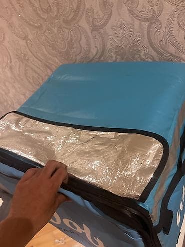 Оборудование для ресторанов, кафе: Wolt Partner termo çatdırılma çantası - Rəng: mavi, üzərində “Wolt — 4