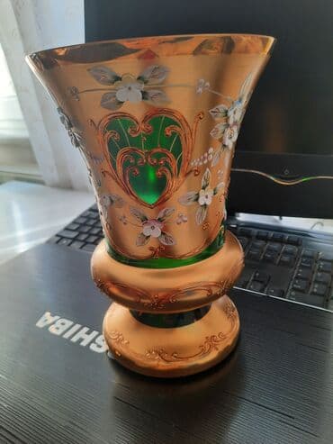 Digər ev dekoru: Bir vaza, Xrustal — 2