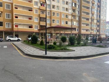 sabunçu qəsəbəsində evlər: Sumqayitda 9 cu mikrarayonda kristal abseronda 14 mertebeli binanın — 18
