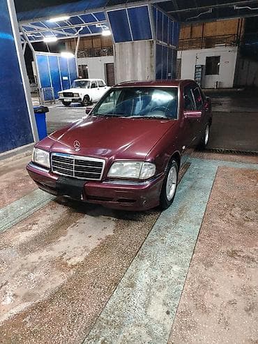 Mercedes-Benz C-Sinif sedan (W202) - Kuzov: 4 qapılı sedan, tünd