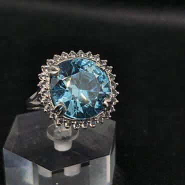 Üzüklər: Üzük, Gümüş, Topaz
