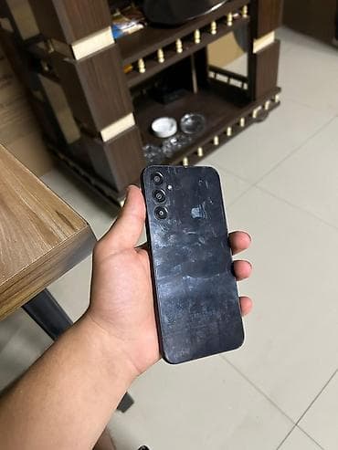 ayfon 11 pro: Samsung Galaxy A24 4G, 128 GB, rəng - Qara, Zəmanət — 1