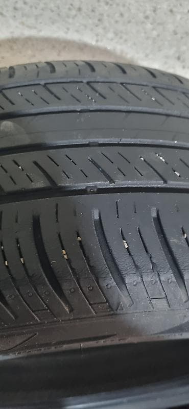 traktor teker: Şin Hankook 245 / 45 / R 19 — 3
