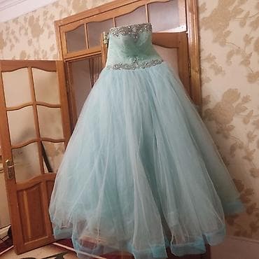 omaks gel: Zümrüd yaşıl rəngdə zərif balo/nişan geyimi - Model: strapless (çiyin — 2