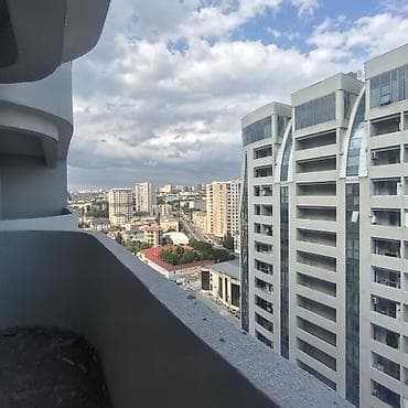 mida satis: 3 otaqlı, Yeni tikili, 125 kv. m — 2