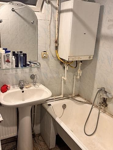 Квартиры: 2 NƏFƏR BƏY otaq yoldaşı axtarılır. 28 may metrosunu ilə üzbəüz — 8