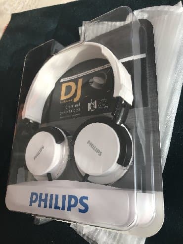 наушники с микрофоном: Yeni Simli Qulaqcıqlar, Philips — 1
