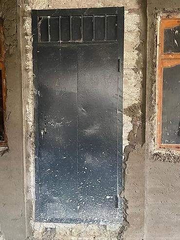 qapi satisi: Satılır. Hər ikisi birlikdə 100azn — 2