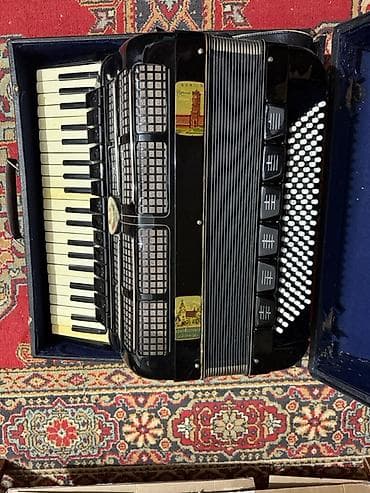 Fleytalar: Akustik Akkordeon — 3