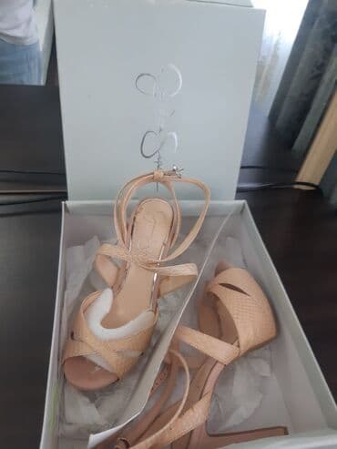 Basanoşka və səndəllər: Ölçü: 38, İşlənmiş — 2