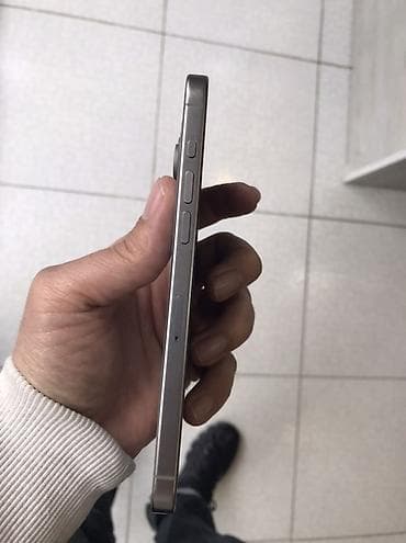 Video oyunlar və konsollar: IPhone 15 Pro Max, 256 GB, Simsiz şarj — 2