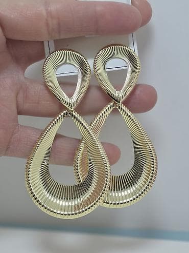 Qızılı rəngli iri sallantılı sırğalar - Dizayn: İkiqat damla