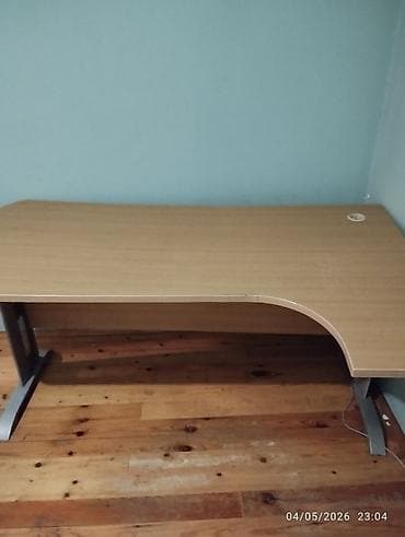 qelem seti: Künc masa, Polkasız, Siyirməsiz, Metal, Zəmanətsiz, Kredit yoxdur — 2