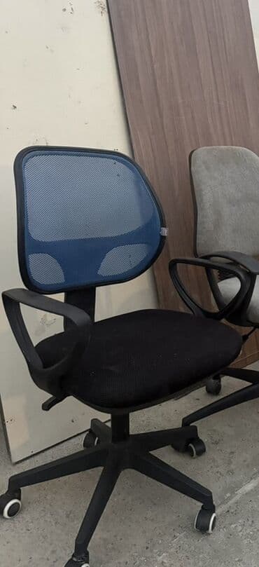 turk mebelleri: Təkərli, Qolları tənzimlənmir, Parça — 2