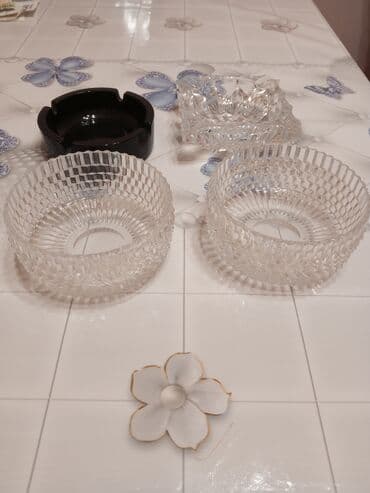 Hamısı bir yerdə 20 AZN 2 ədəd Xrustal konfet qabı, 1 ədəd Xrustal