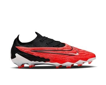 Qarabağ klubunun futbolçusu Leandro Andradenin Avropa liqasında "Molde lalafo.az -da Qarabağ klubunun futbolçusu Leandro Andradenin Avropa liqasında "Molde