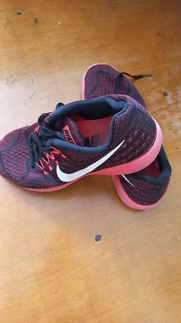 Şəxsi əşyalar: Nike, Ölçü: 39, rəng - Qara, İşlənmiş — 2