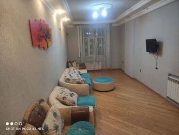 8 mikrorayon: Binəqədi rayonu,9-cu mkr Sonalar sonasi şadlıq sarayının — 1