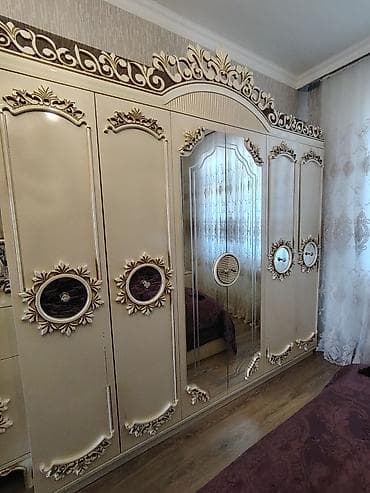 mebel masa: İşlənmiş, Güzgülü — 3