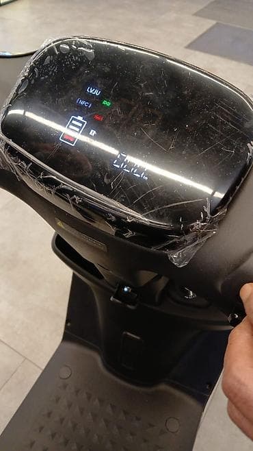 elektro skutor: Elektrik skuter – LVJU (NFC panel) Xüsusiyyətlər: - Tam elektrik — 5