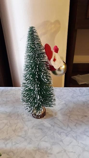 islenmis kafel: Yolka balaca 5 manat — 2