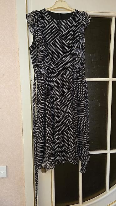 sarafan don: Her bir paltarin oz qiymeti var. Razmerler 38,40 ve 42 dir. Paltarin — 2