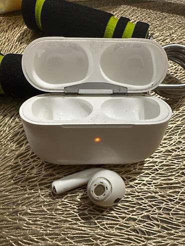 Məhsul: Simsiz qulaqcıq və şarj qutusu (Apple AirPods Pro üslubunda)