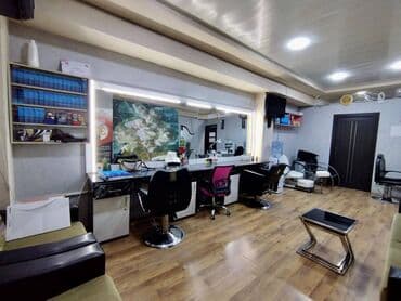 Bineqedi rayonu 9-cu mikrarayonda yaxin yerləşən ümumi sahəsi 50 kv,m