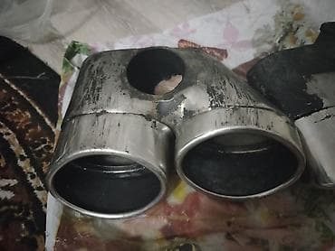 Avtomobil üçün amortizatorlar və kondisioner şlanqı. Şəkillərdə 3 — 6