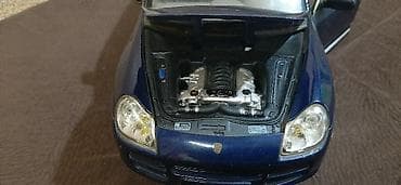 Porsche Cayenne S – Maisto 1:18 die-cast model - Brend/model: Maisto — 3