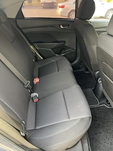 hyundai getz: Hyundai Accent sedan - Kuzov: 4 qapılı sedan, boz (metalik) rəng - — 9