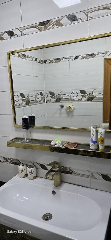 hamam şkafı: Qızılı hamam çanağı yer darlığına görə satılır təcili. Çanağı,güzgü — 2
