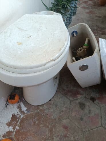 yerden unitaz: Məhsul: Keramika tualet komplekti (podium tipli, arxa sisternli) — 1