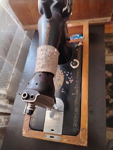 Məhsul: Mexaniki tikiş maşını (retro/klassik model) Təsvir: - Güclü — 3