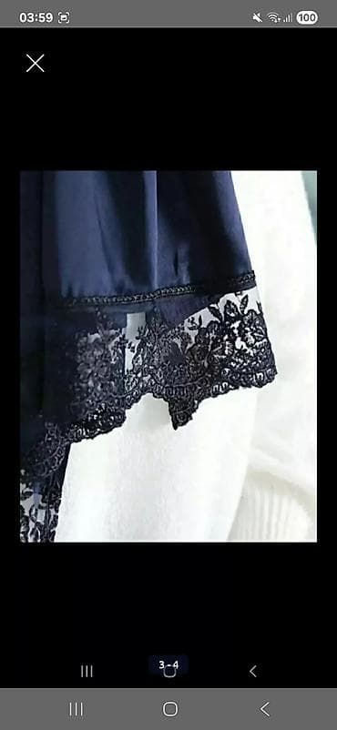 Hicab: Zərif krujeva detallı tünd göy hicab/şərf - Material: yüngül və axıcı — 2