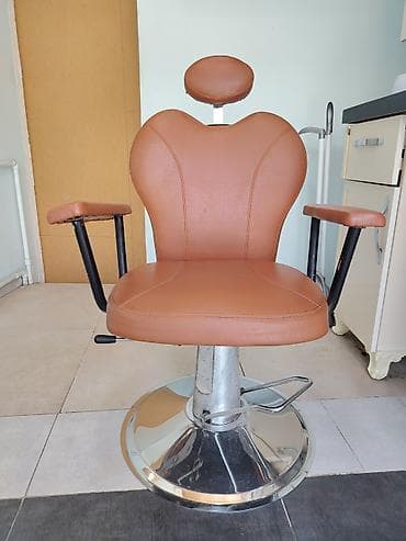 berber kresloları: Bərbər üçün peşəkar kreslo - Rahat anatomiya: bel xəttini dəstəkləyən — 2